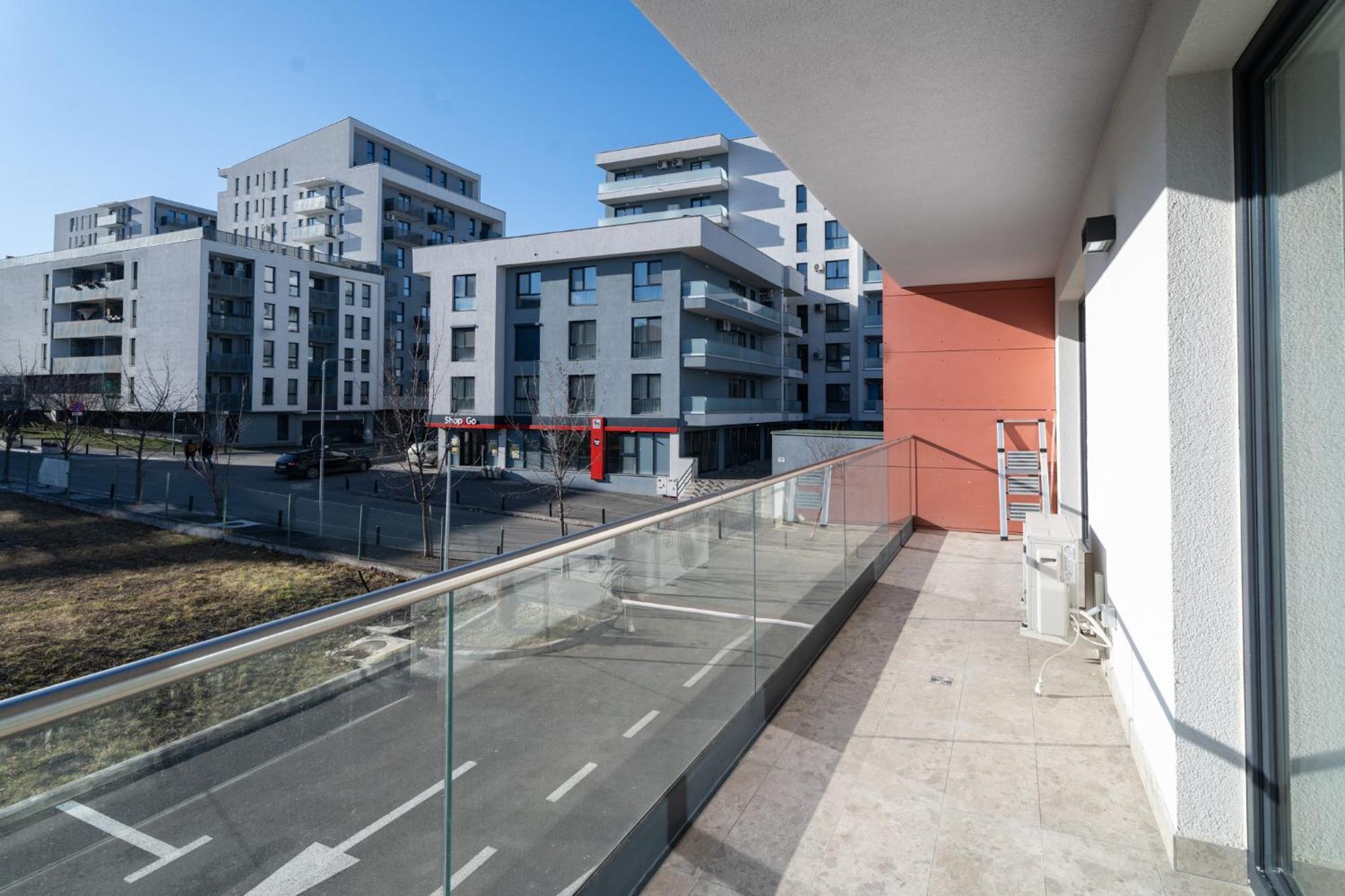 Flow Apartment 1 Bedroom With Parking Kaloşvar Dış mekan fotoğraf