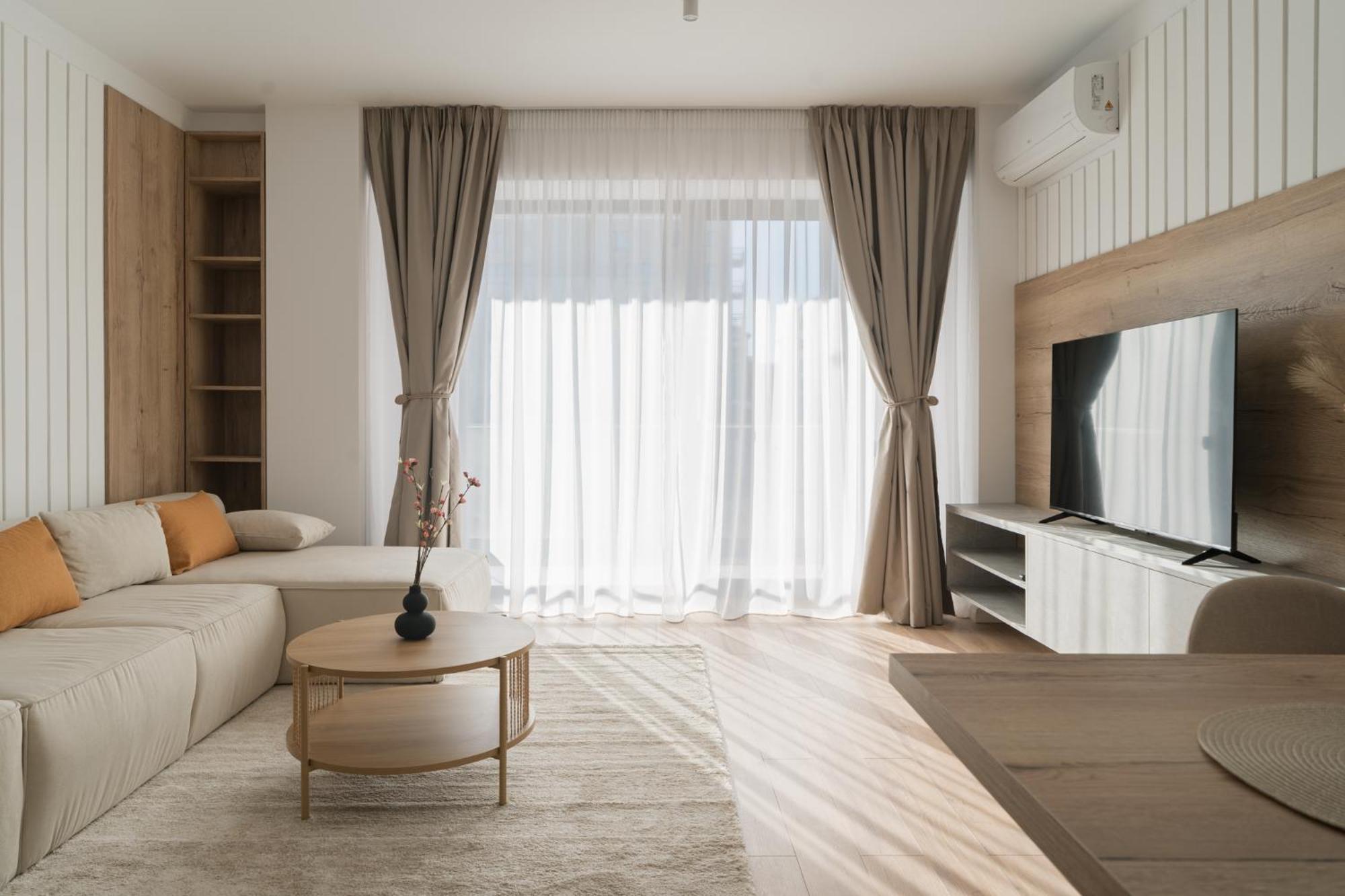 Flow Apartment 1 Bedroom With Parking Kaloşvar Dış mekan fotoğraf